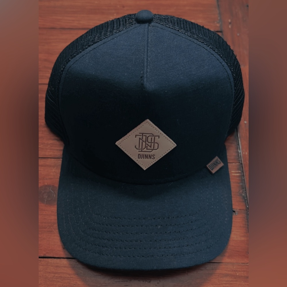 DJIINS SnapBack hat
